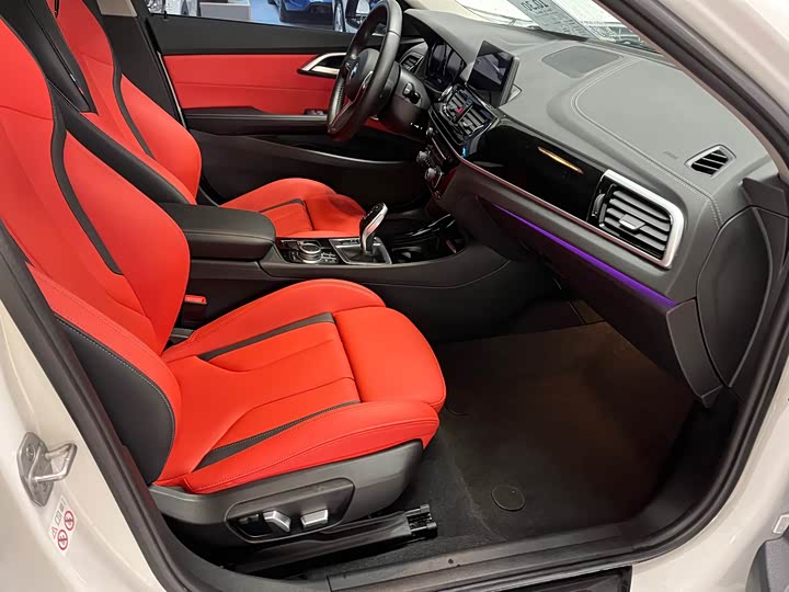 Фото 8 - BMW 1 Series