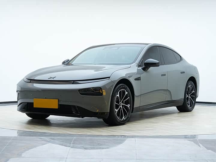 Фото 1 - XPeng P7