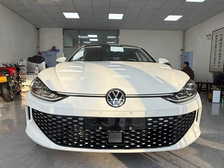 Фото 4 - Volkswagen Lamando L