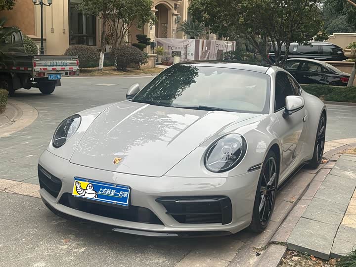 Фото 1 - Porsche 911