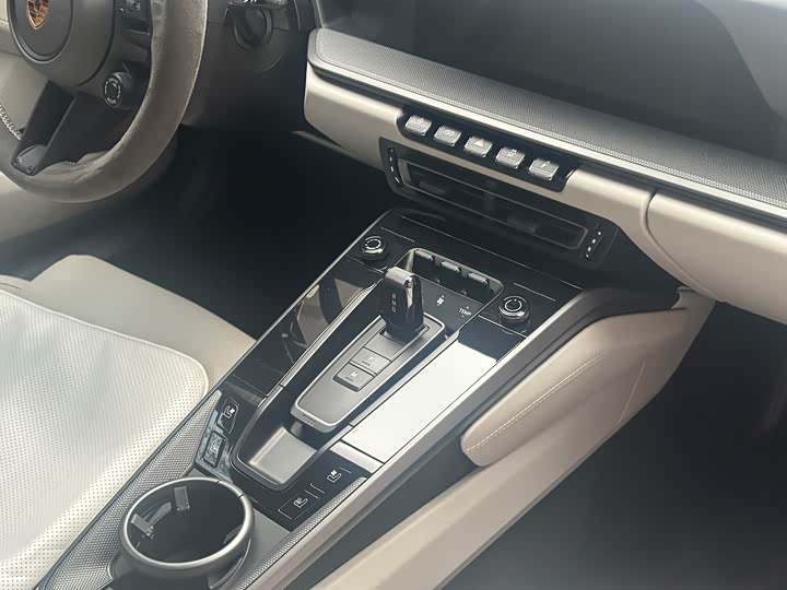 Фото 6 - Porsche 911