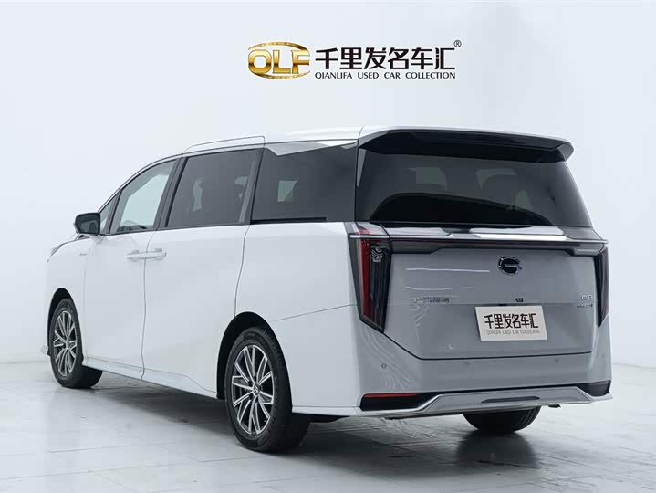 Фото 6 - GAC Trumpchi M8