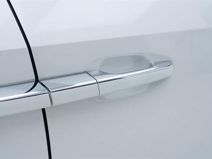 Фото 9 - GAC Trumpchi M8