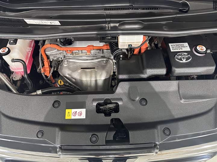 Фото 5 - Toyota Vellfire