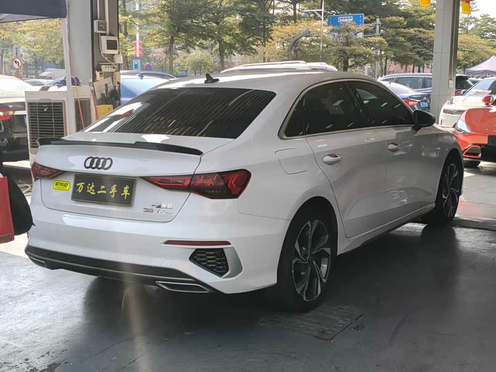 Фото 5 - Audi A3