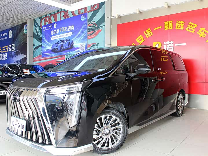 Фото 1 - GAC Trumpchi M8