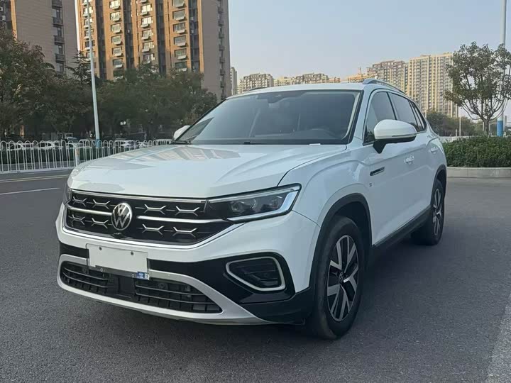 Фото 1 - Volkswagen Tayron