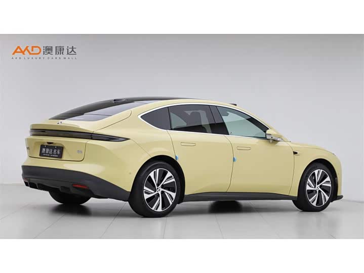 Фото 3 - Nio ET5