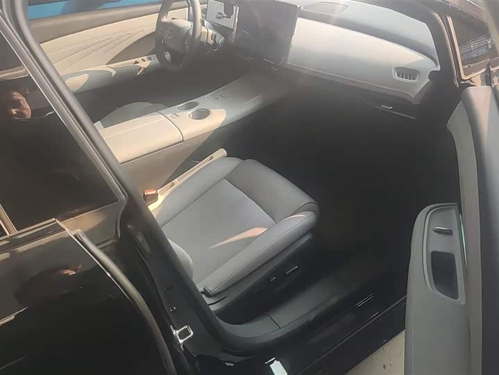 Фото 8 - Nissan N7