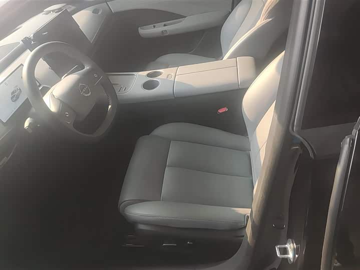 Фото 9 - Nissan N7