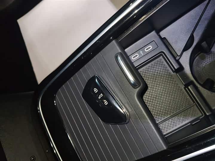 Фото 9 - Volkswagen ID.4 X