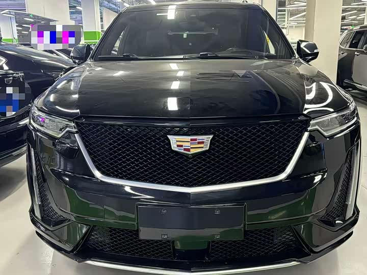 Фото 2 - Cadillac XT6