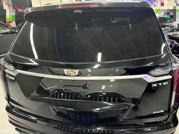 Фото 5 - Cadillac XT6