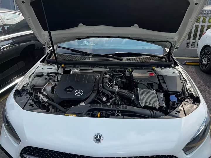 Фото 6 - Mercedes-Benz A-Class