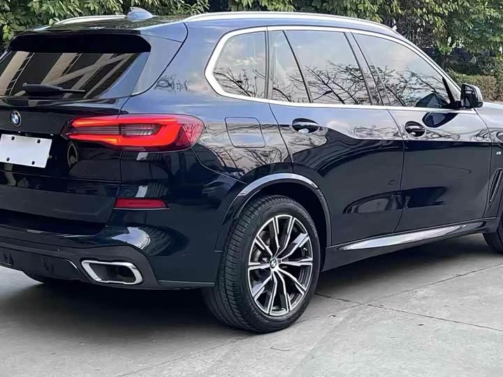 Фото 8 - BMW X5