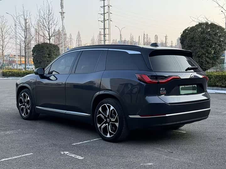 Фото 4 - Nio ES8