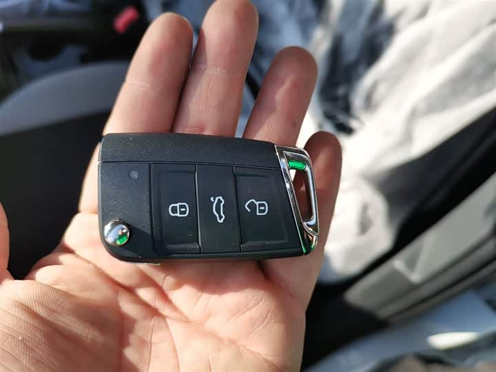 Фото 9 - Volkswagen Tacqua