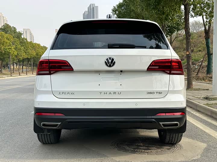 Фото 3 - Volkswagen Tharu