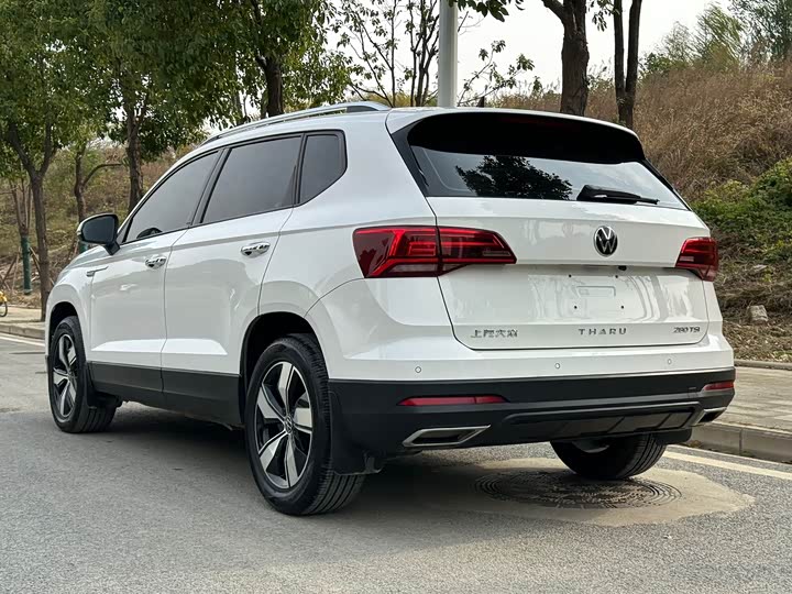 Фото 4 - Volkswagen Tharu