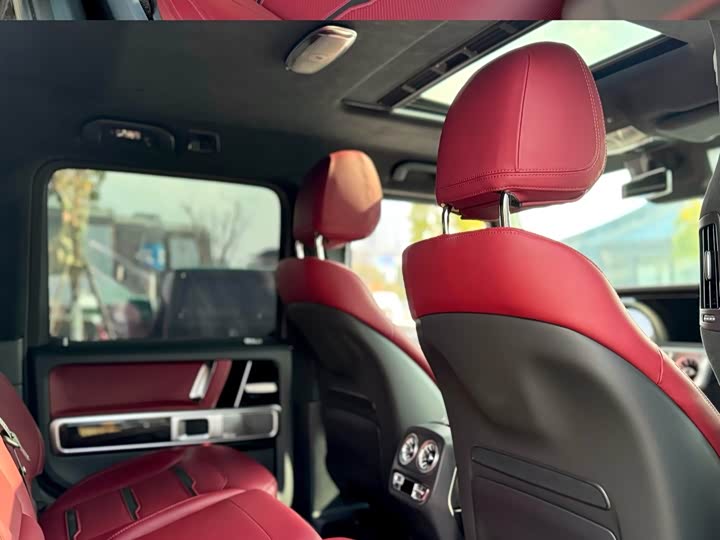 Фото 4 - Mercedes-Benz G-Class AMG