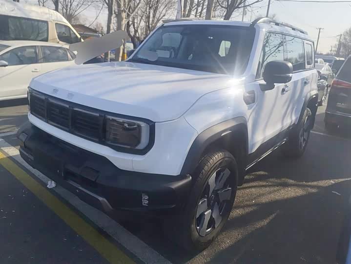 Фото 1 - BAIC Beijing BJ40 Hybrid