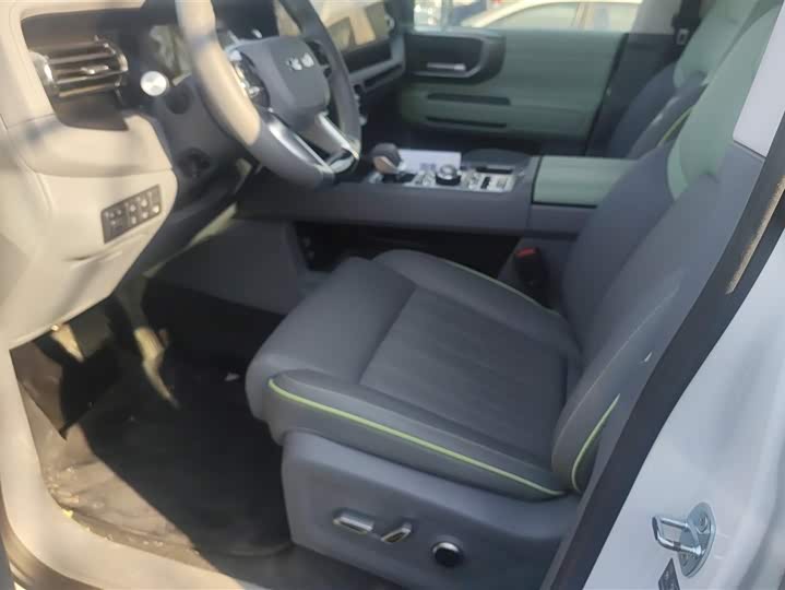 Фото 9 - BAIC Beijing BJ40 Hybrid