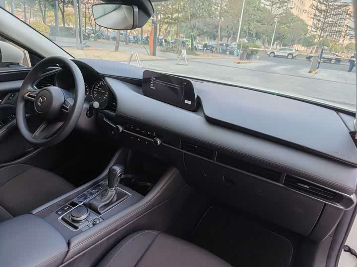 Фото 8 - Mazda 3 (Axela)
