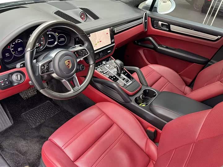 Фото 9 - Porsche Cayenne Hybrid