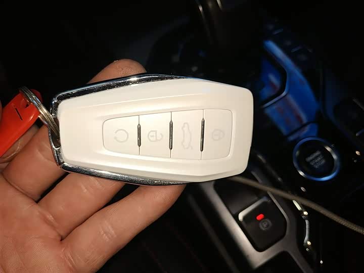 Фото 9 - Geely Cowboy