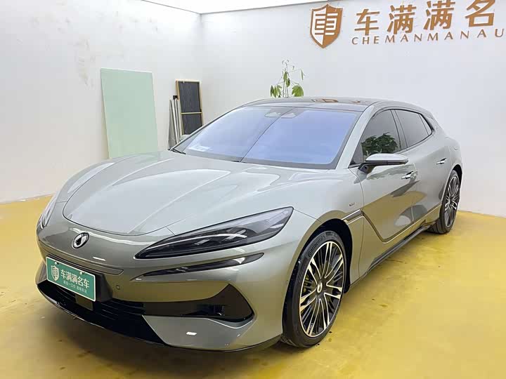 Фото 1 - Denza Z9GT