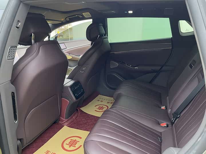 Фото 5 - Denza Z9GT