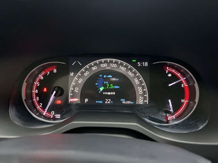 Фото 7 - Toyota RAV4