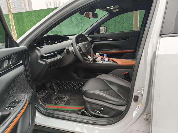 Фото 5 - Changan UNI-V