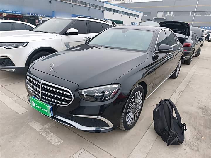 Фото 2 - Mercedes-Benz E-Class