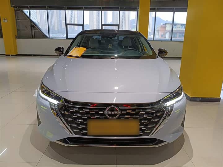 Фото 3 - Nissan Sylphy