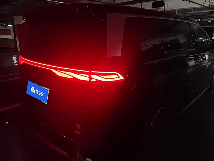 Фото 3 - BYD Xia