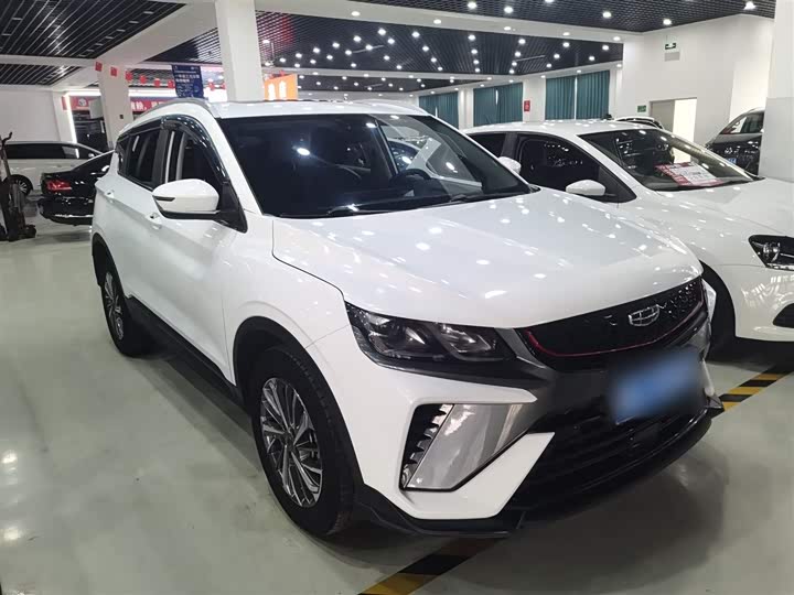 Фото 4 - Geely Coolray