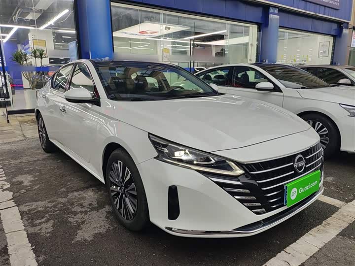 Фото 4 - Nissan Teana