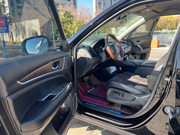 Фото 4 - Honda Avancier