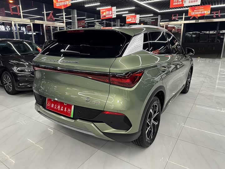 Фото 4 - BYD Yuan Plus