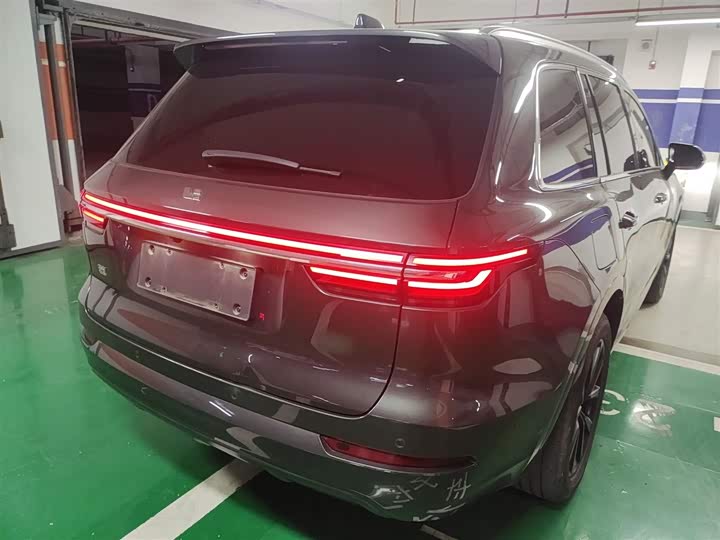 Фото 7 - LiXiang One