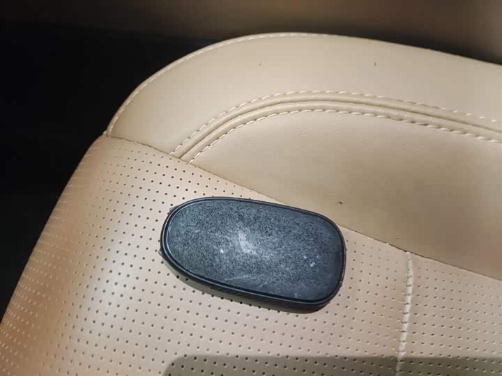 Фото 9 - LiXiang One