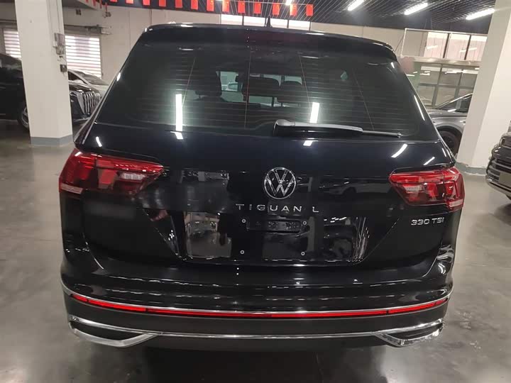 Фото 6 - Volkswagen Tiguan L Pro