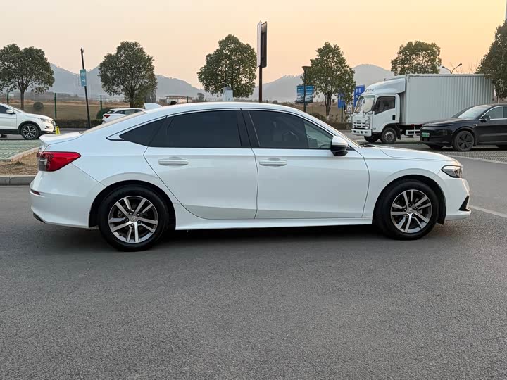 Фото 5 - Honda Civic