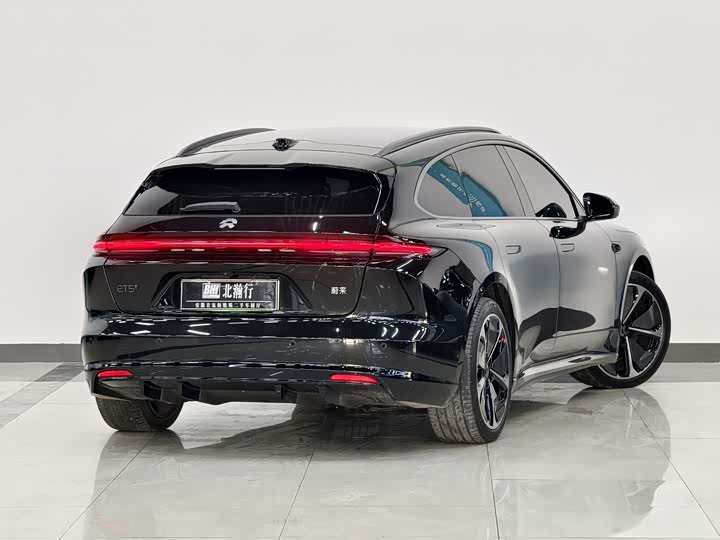 Фото 6 - Nio ET5T