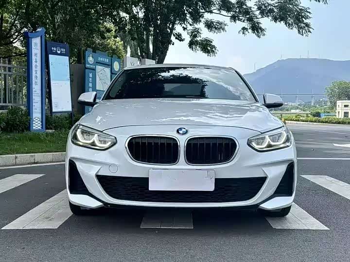 Фото 2 - BMW 1 Series
