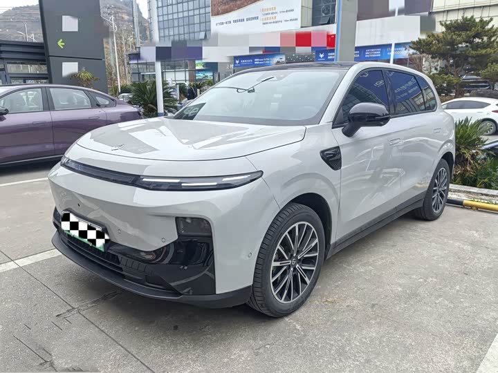 Фото 1 - Leapmotor B10