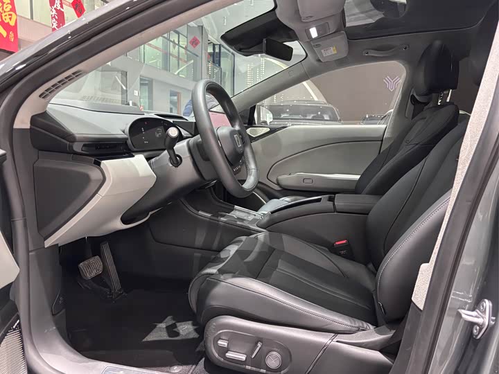 Фото 5 - Zeekr 007