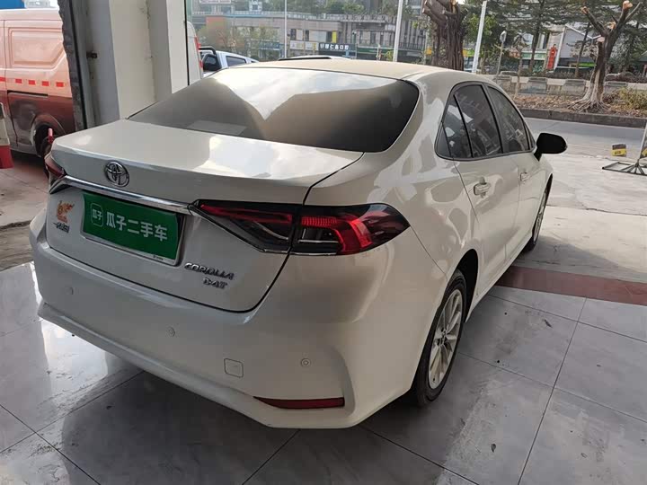 Фото 7 - Toyota Corolla