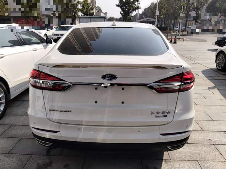 Фото 6 - Ford Mondeo